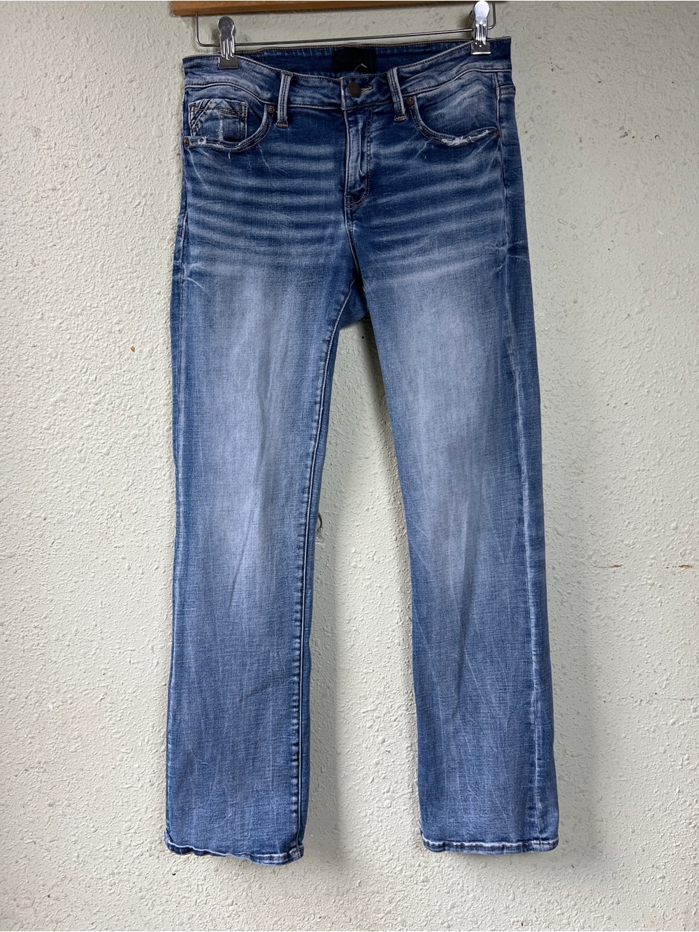 Buckle Black Fit No. 53 Tailored  Bootcut Jeans Blue Wash Size 29X32